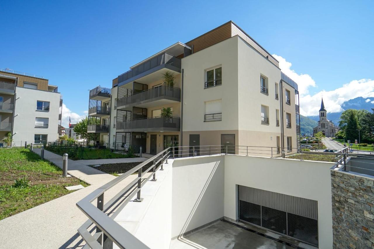 La Douce Folie - Apartment For 4 To 5 People In سُفرييه المظهر الخارجي الصورة
