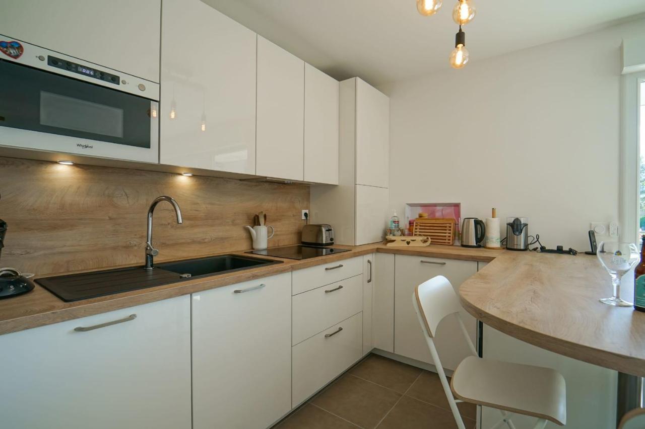 La Douce Folie - Apartment For 4 To 5 People In سُفرييه المظهر الخارجي الصورة