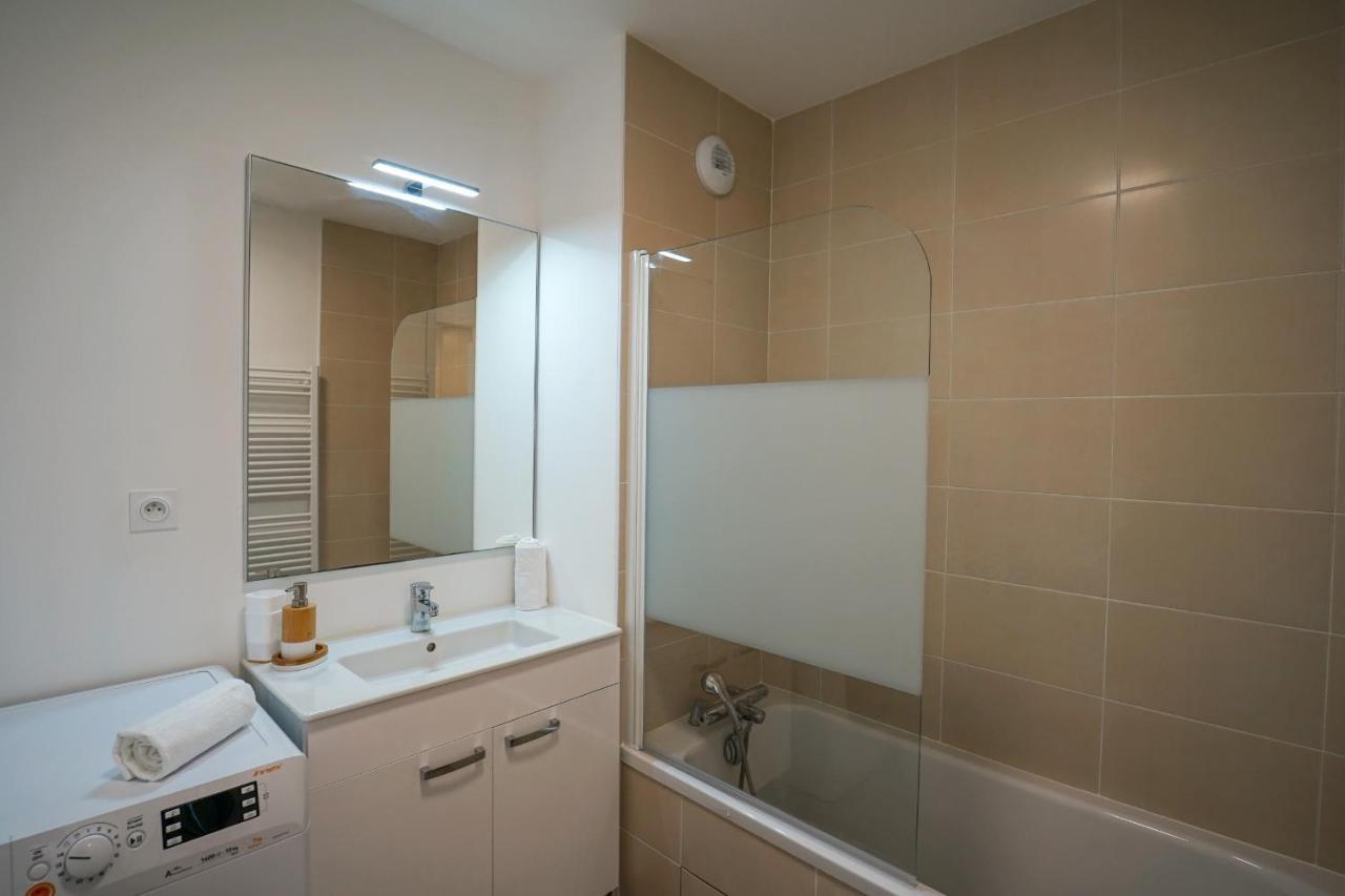 La Douce Folie - Apartment For 4 To 5 People In سُفرييه المظهر الخارجي الصورة