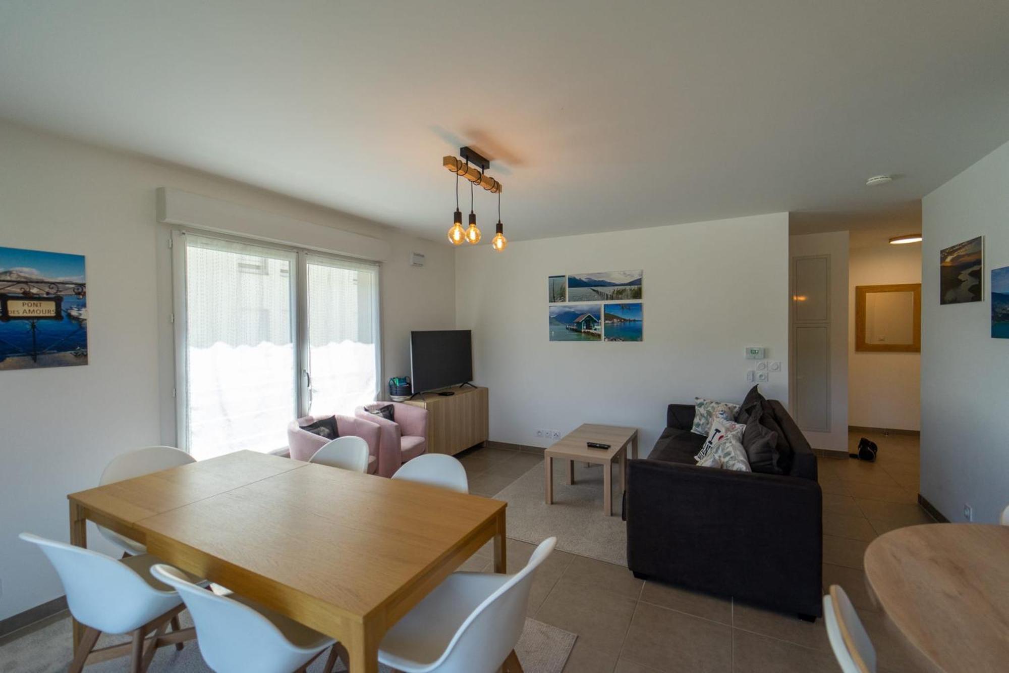 La Douce Folie - Apartment For 4 To 5 People In سُفرييه المظهر الخارجي الصورة